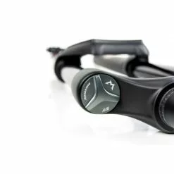 Fourche MARZOCCHI BOMBER Z1 27,5" 150 Mm Grip Sweep-Adj Axe 15 Mm Boost Déport 44 Mm Noir Mat 29 Fourche MARZOCCHI BOMBER Z1 27,5" 150 Mm Grip Sweep-Adj Axe 15 Mm Boost Déport 44 Mm Noir Mat -VTT Semi-Rigides grand magasin 600x600 167318 15608624004283 1